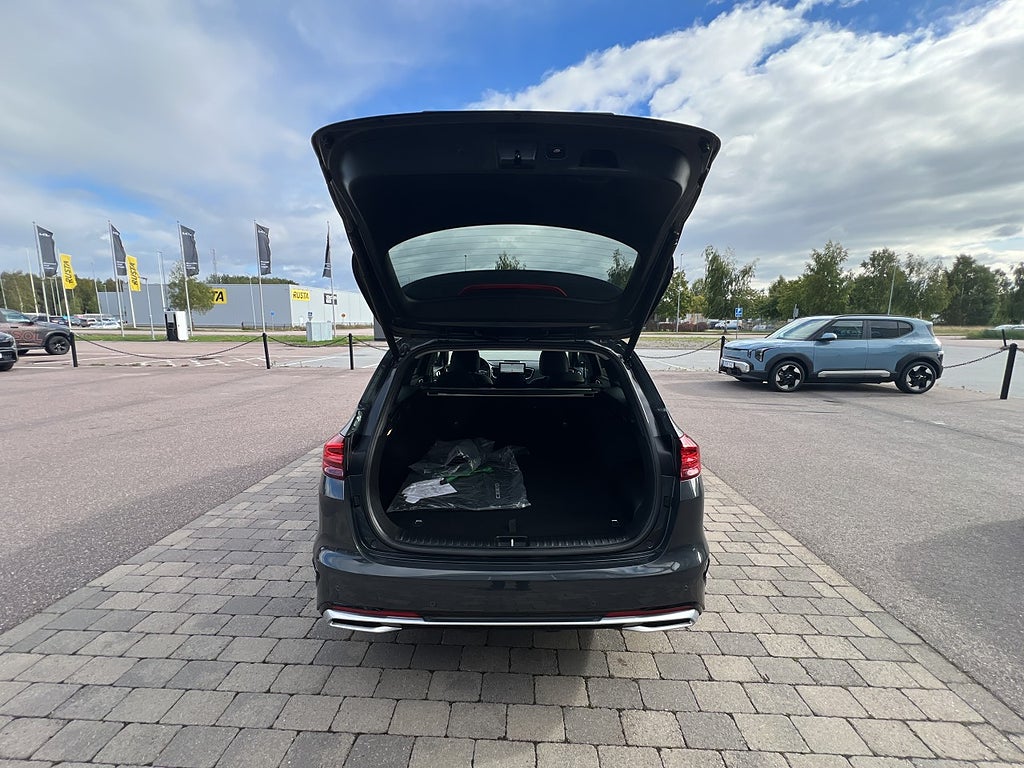 Kia Ceed 2023 - miniatyr 14