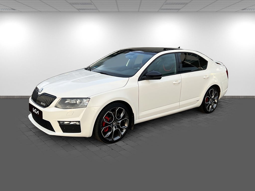 Skoda Octavia RS RS 2.0 TSI RS -En ägare-Panorama-Toppskick !!!
