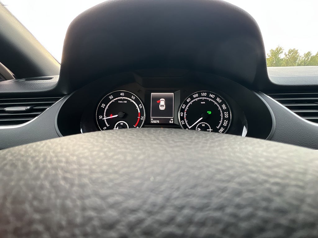 Skoda Octavia RS 2014 - miniatyr 10