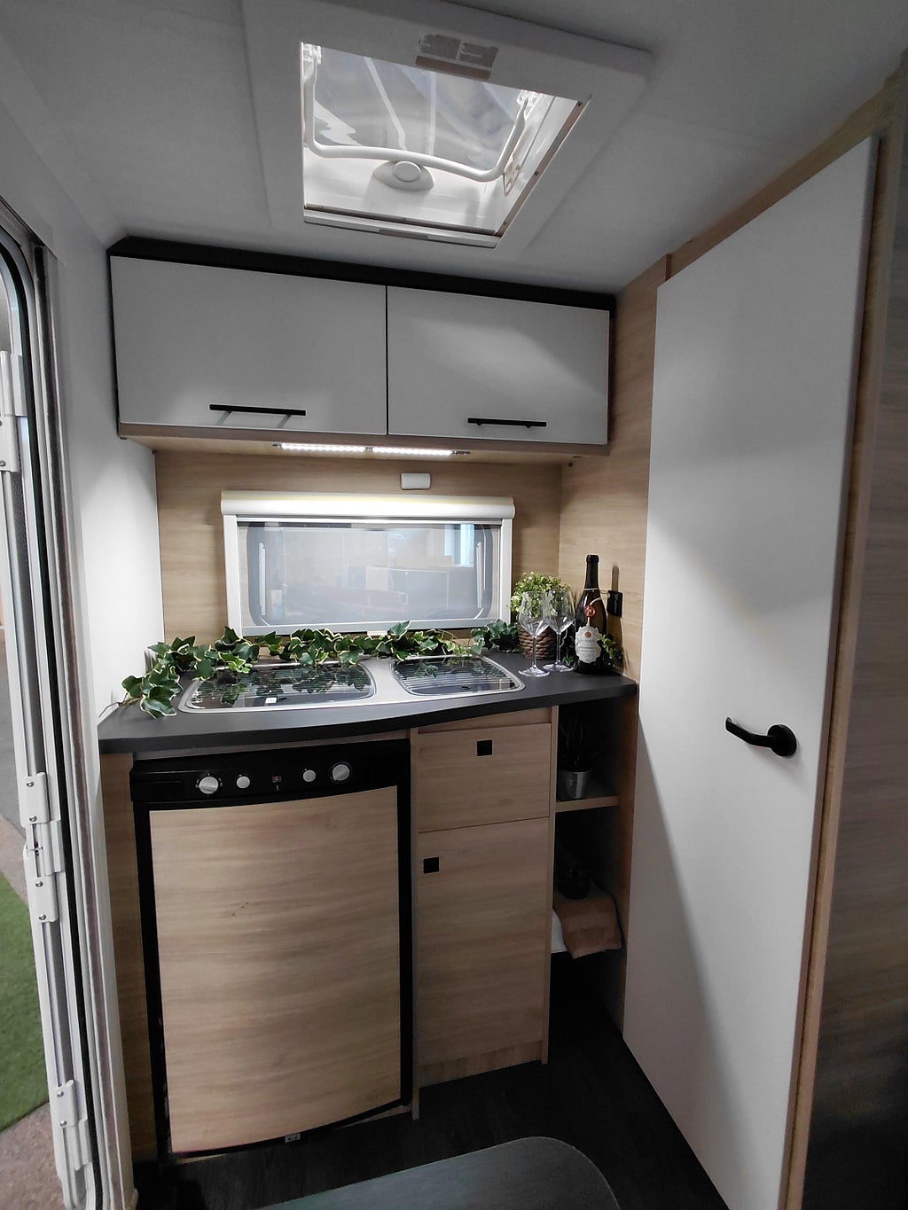 Caravelair Alba 350 800-1200kg 2024 - miniatyr 7