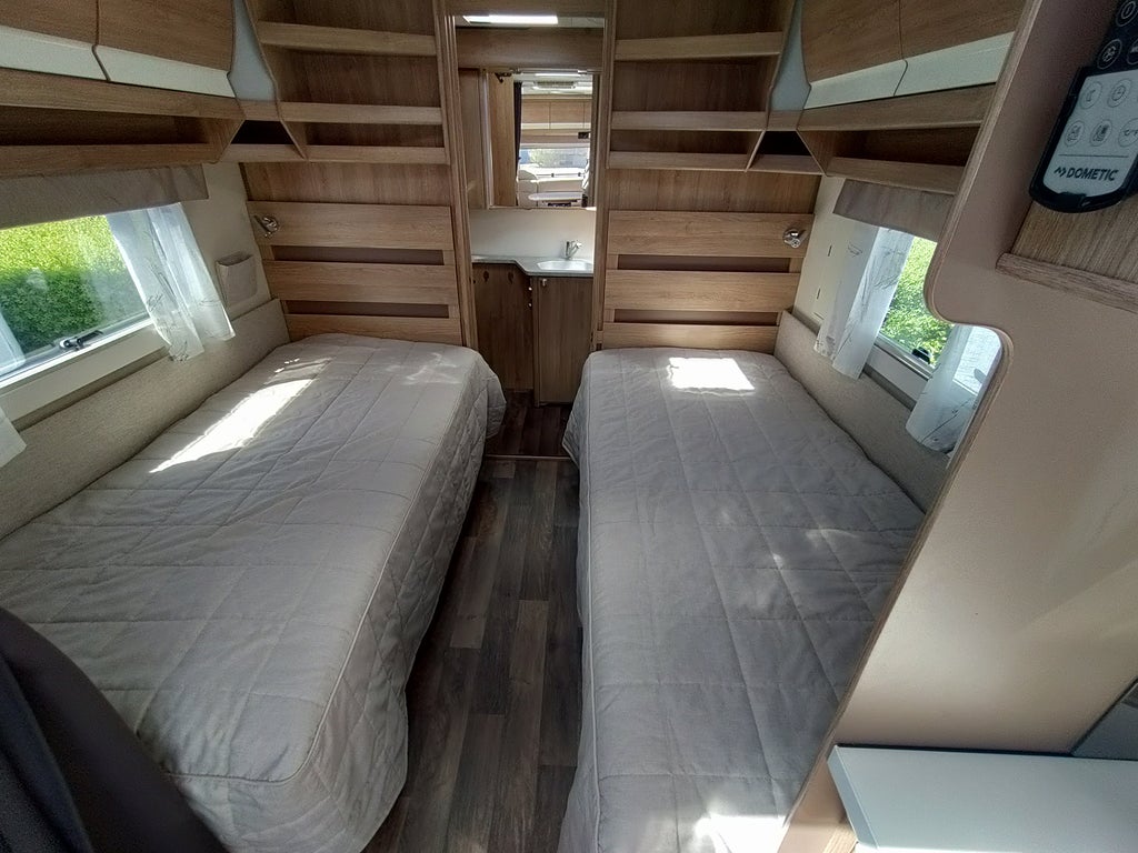 Kabe SAFIR 600 TDL KS Kampanj vagn 2018 - miniatyr 9