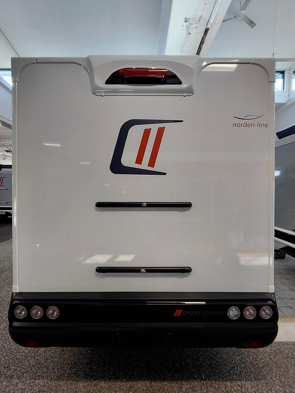 CHALLENGER S217 2026 - miniatyr 4