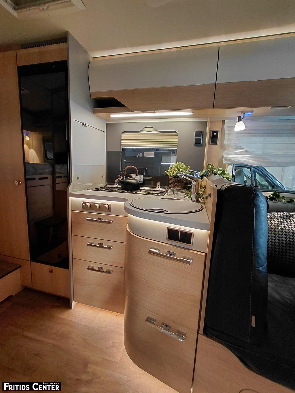 Hymer B 550 MC 2022 - miniatyr 5