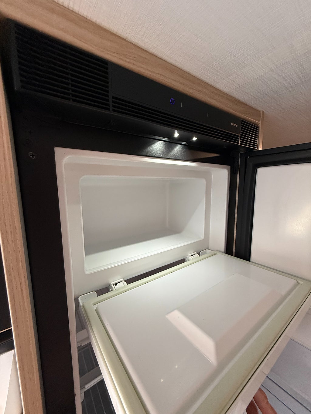 CHALLENGER V217 Sport Edition M25 automat 2025 - miniatyr 13