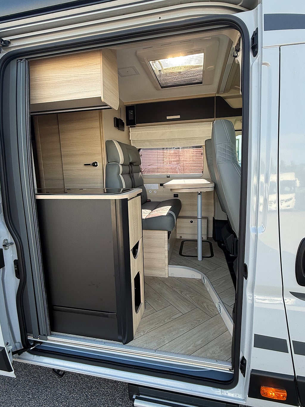 CHALLENGER V217 Sport Edition M25 automat 2025 - miniatyr 7