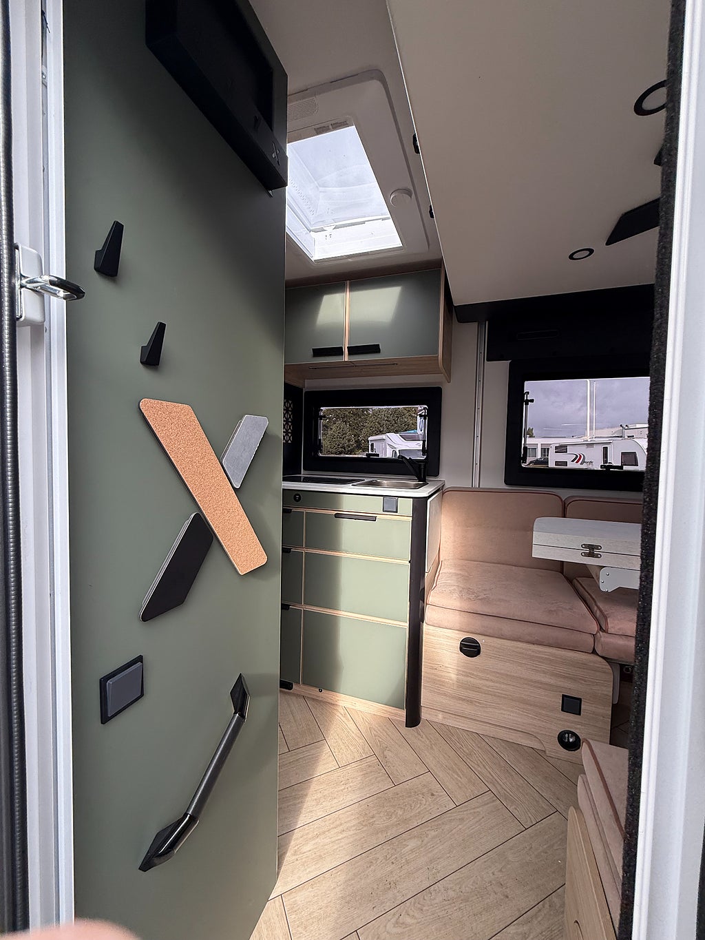 CHALLENGER X150 2026 - miniatyr 6