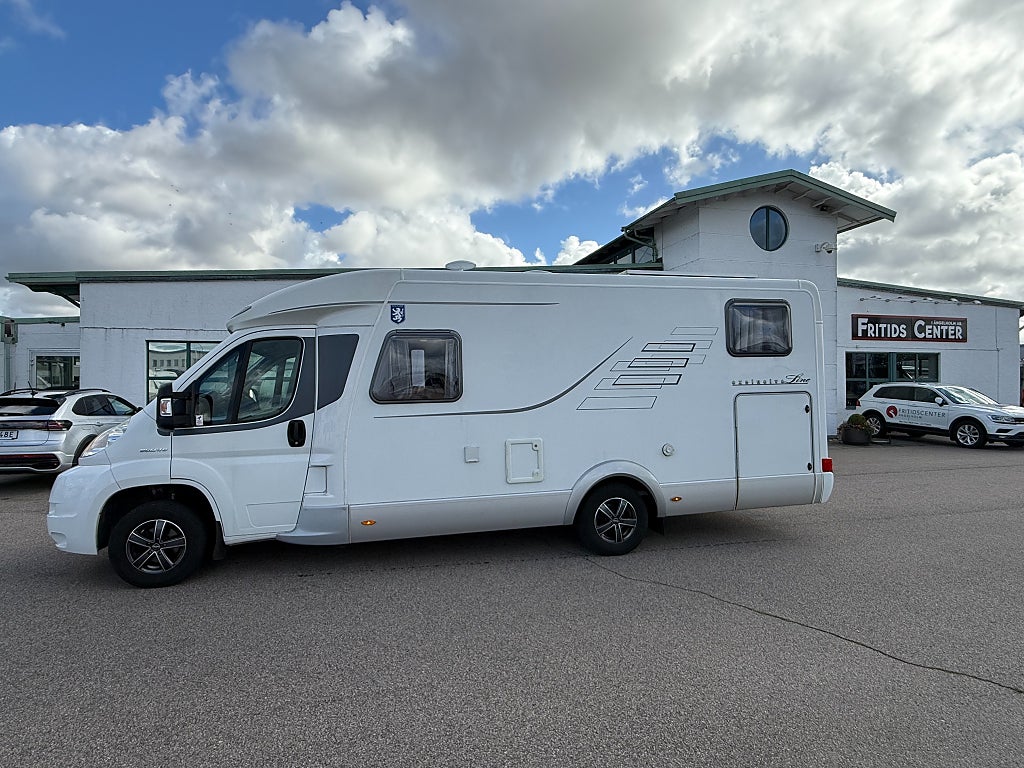 Hymer T 674 CL 2012 - miniatyr 2