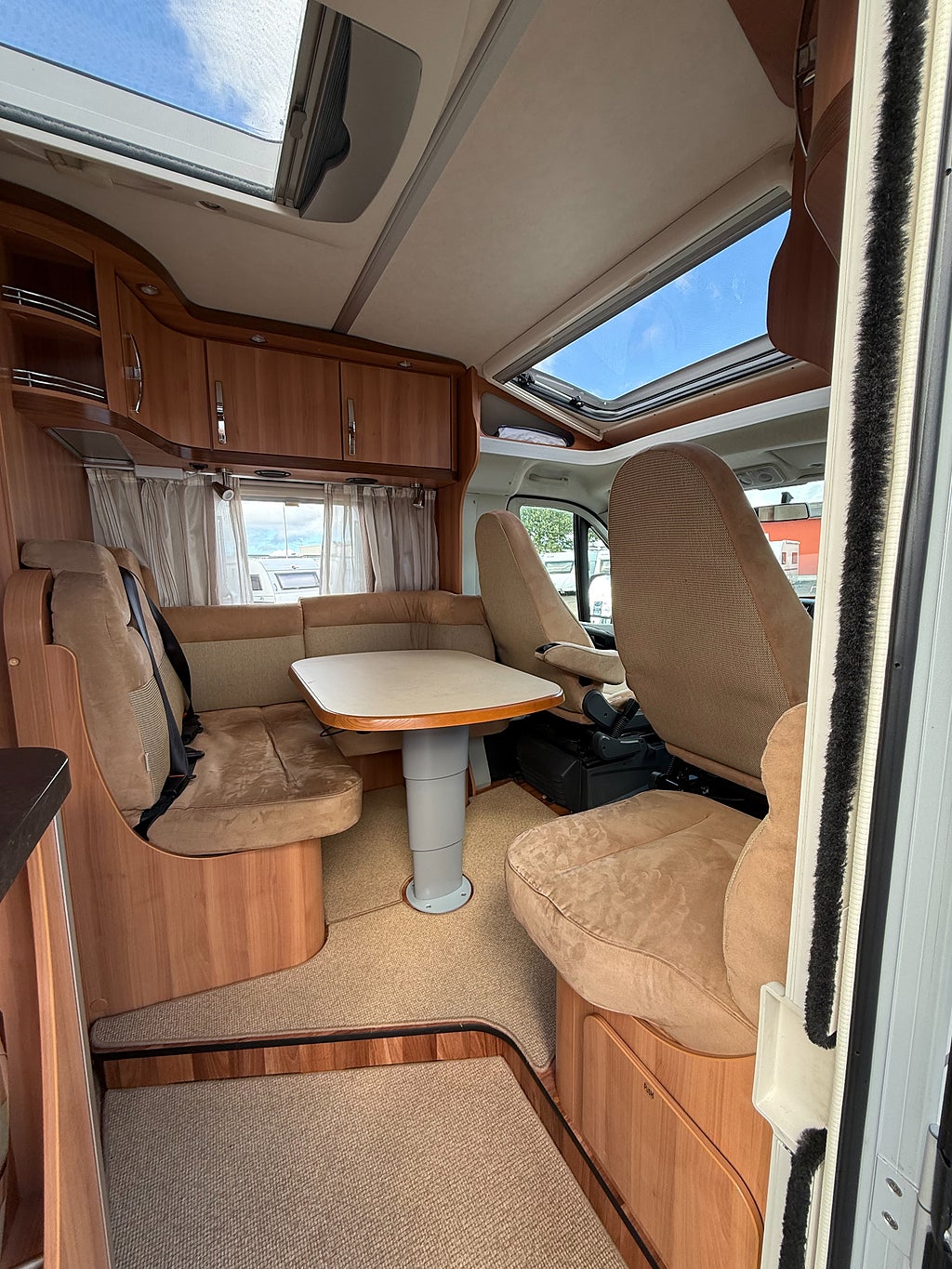 Hymer T 674 CL 2012 - miniatyr 5