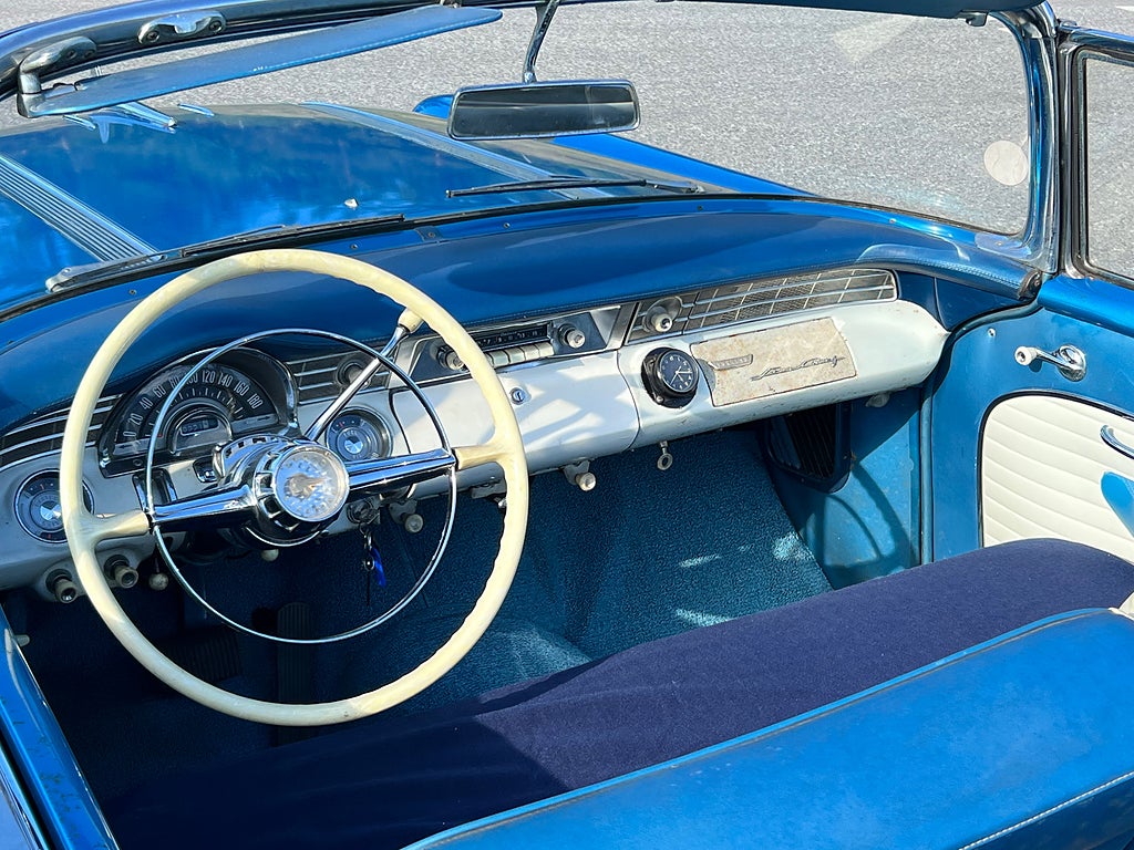 Pontiac Starchief 1956 - miniatyr 13