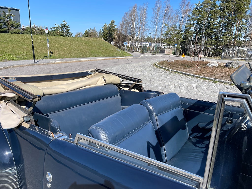 Lincoln Continental 1947 - miniatyr 10