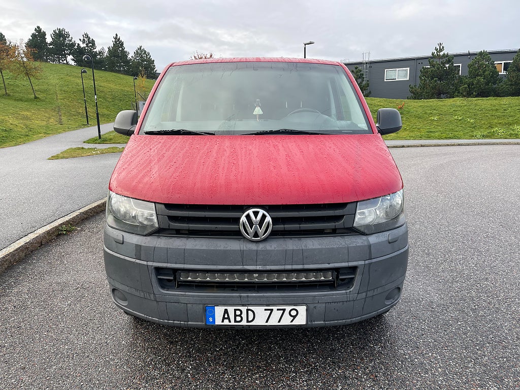 Volkswagen Transporter 2013 - miniatyr 3