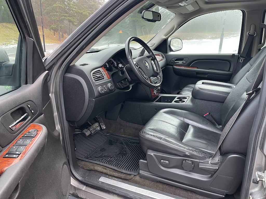 Chevrolet Tahoe 2008 - miniatyr 7