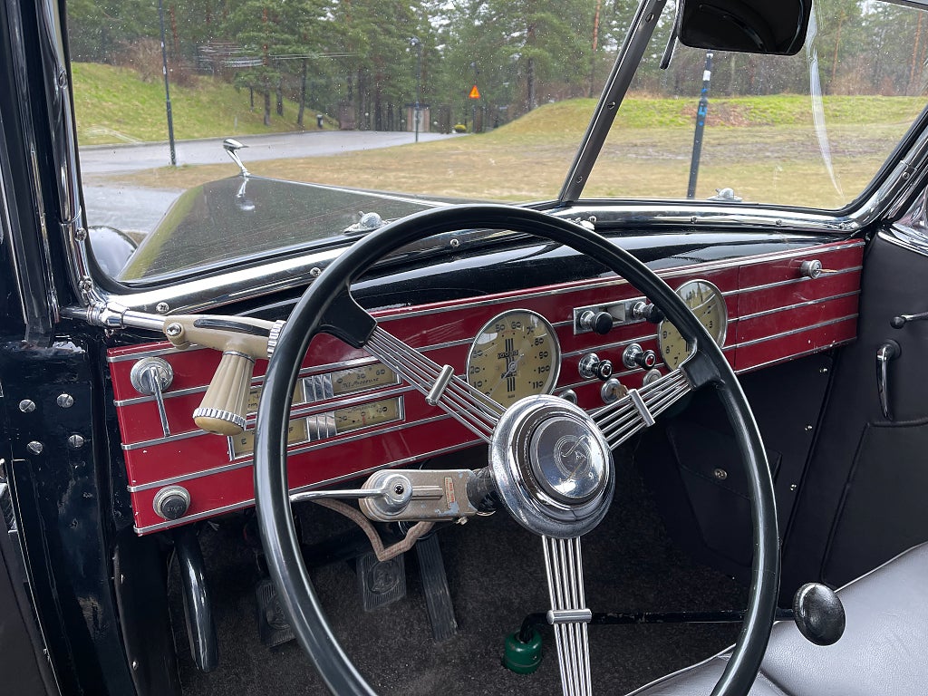 Cadillac LaSalle 1936 - miniatyr 12