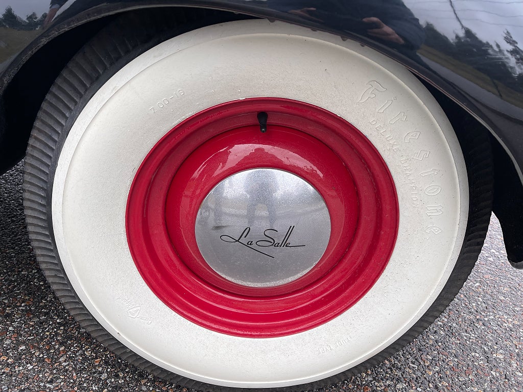Cadillac LaSalle 1936 - miniatyr 17
