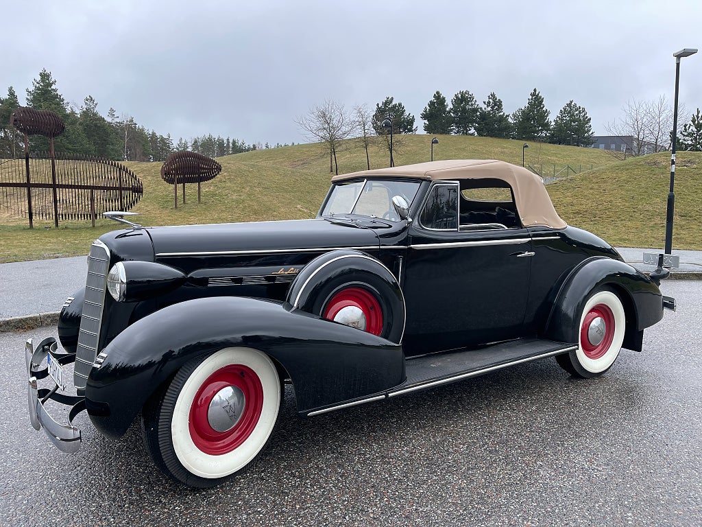 Cadillac LaSalle 1936 - miniatyr 3