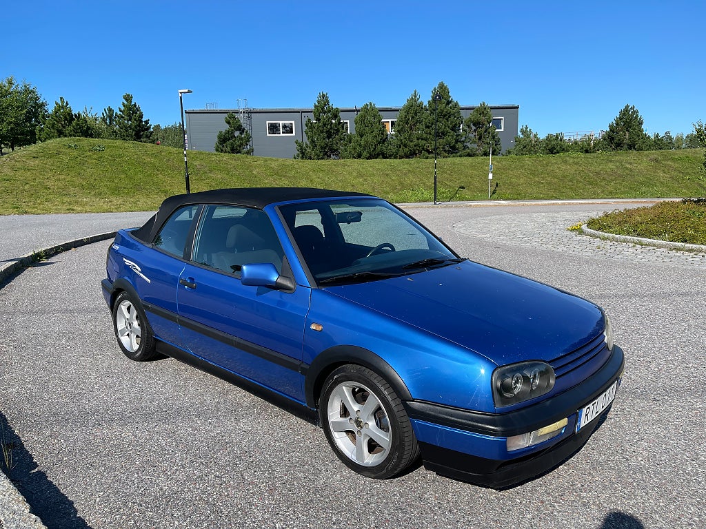 Volkswagen Golf 1998 - miniatyr 2