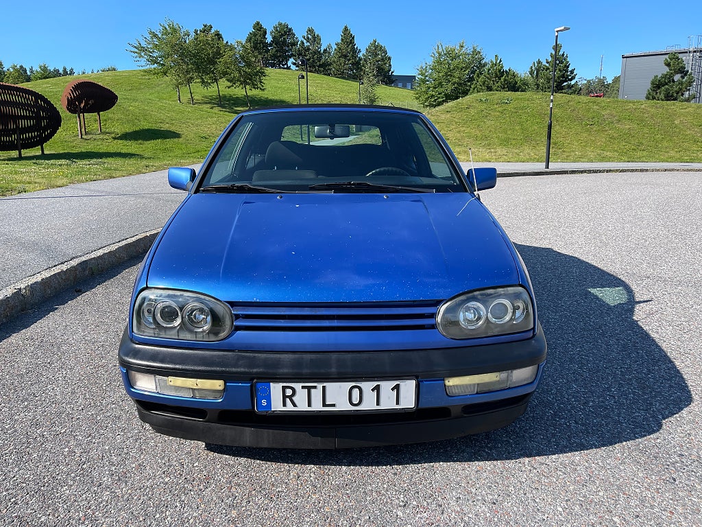 Volkswagen Golf 1998 - miniatyr 3