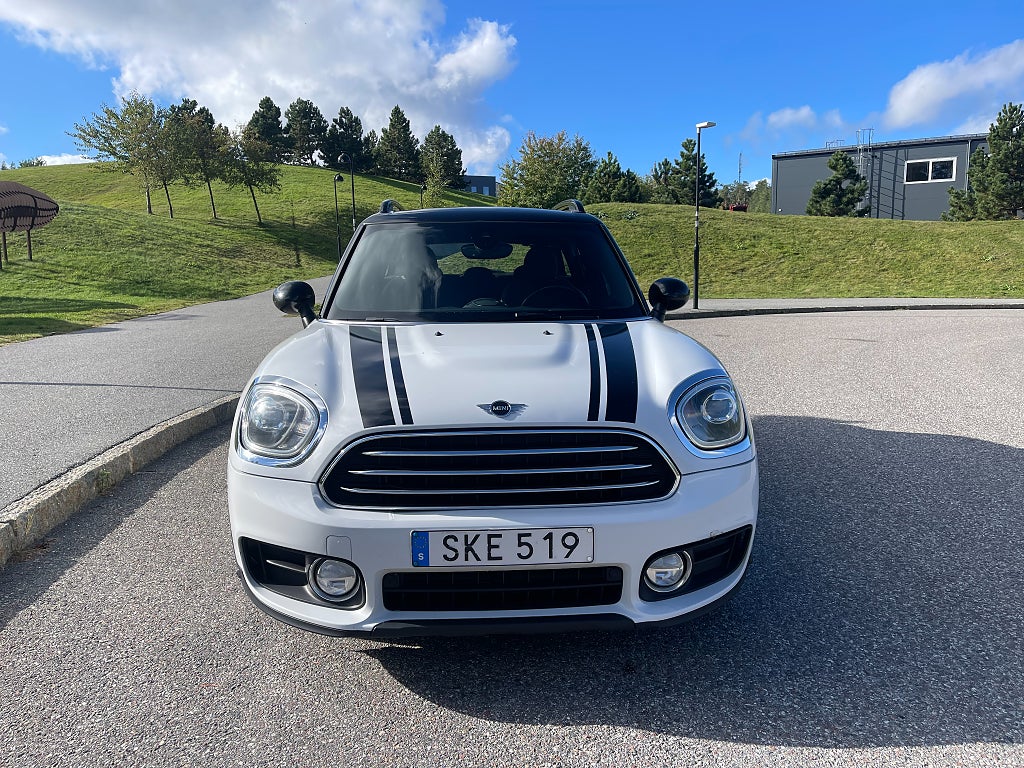 MINI Countryman 2018 - miniatyr 3