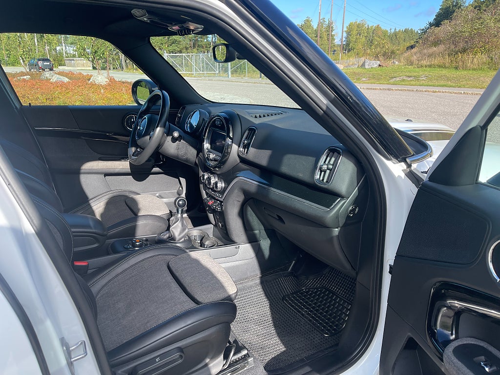 MINI Countryman 2018 - miniatyr 8