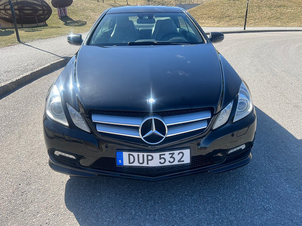 Mercedes-Benz E 2010 - miniatyr 2