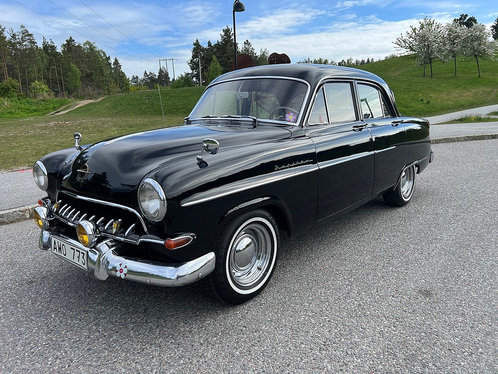 Opel Kapitan 1954 - bild 1 av 10