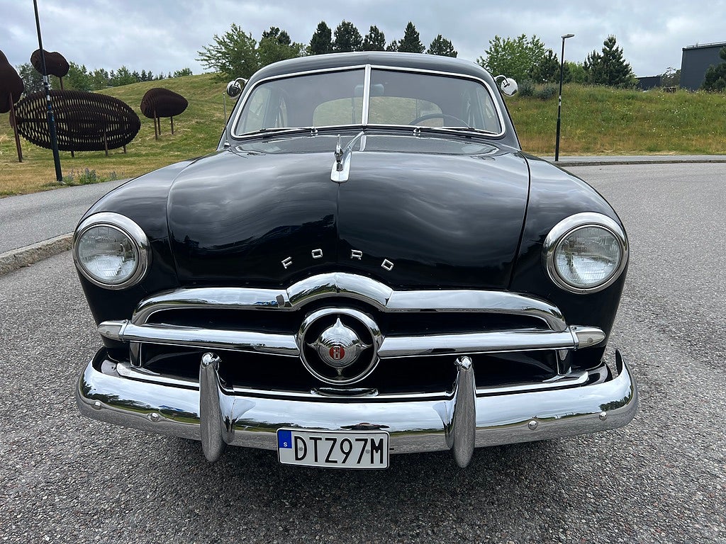 Ford Custom 1949 - miniatyr 2