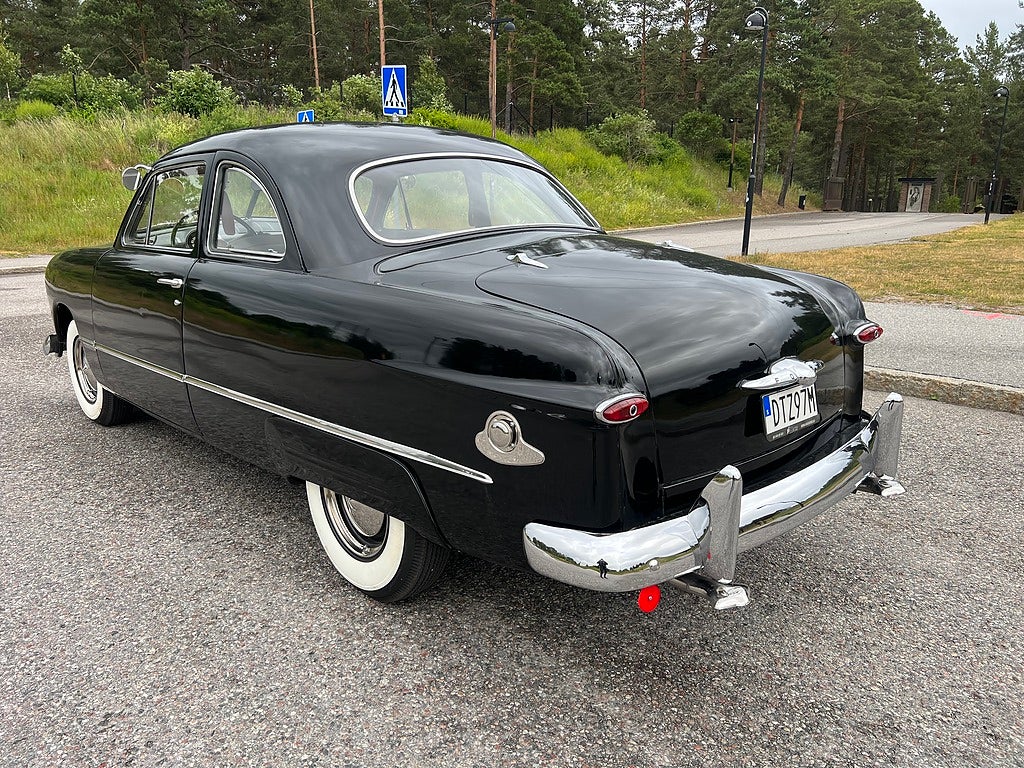 Ford Custom 1949 - miniatyr 4