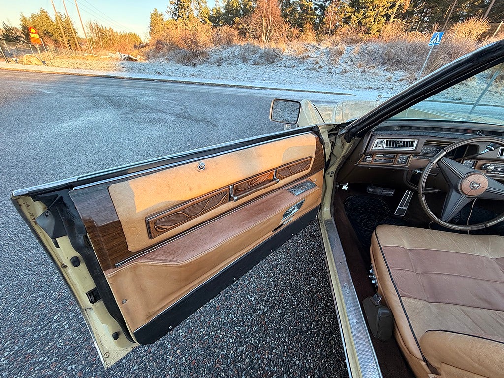 Cadillac Eldorado 1972 - miniatyr 9