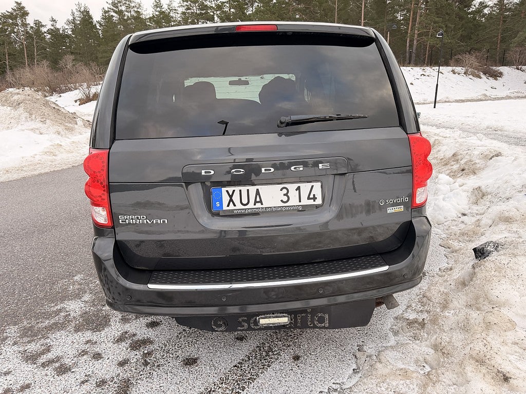 Dodge Grand Caravan 2012 - miniatyr 4