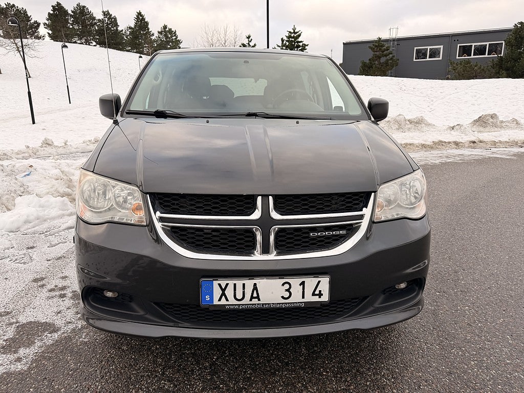 Dodge Grand Caravan 2012 - miniatyr 7