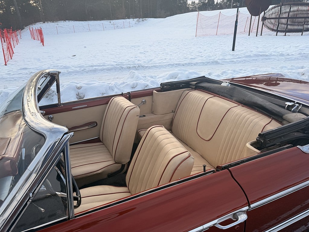 Ford Galaxie 1963 - miniatyr 12
