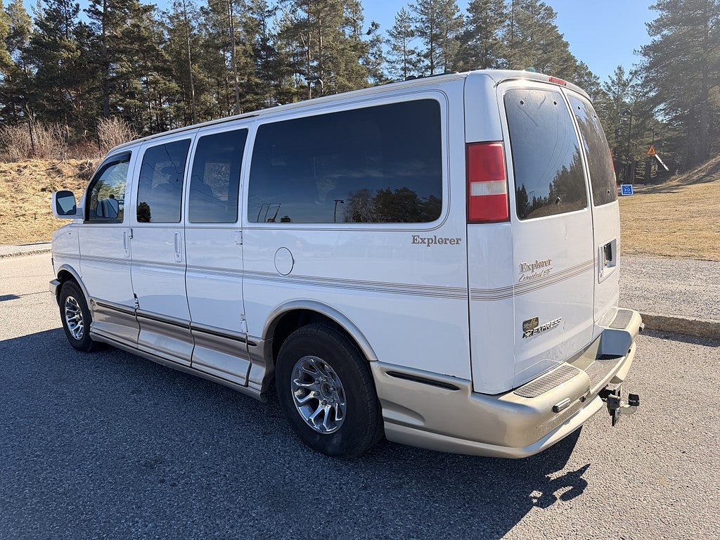 Chevrolet Express 2007 - miniatyr 4