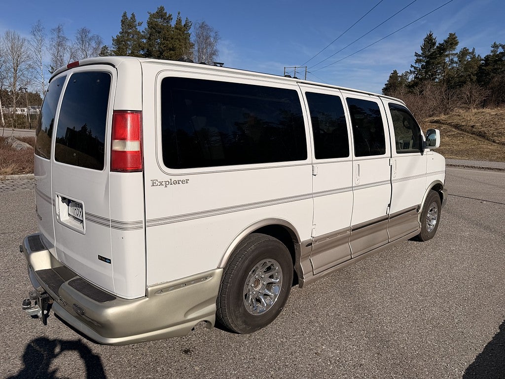 Chevrolet Express 2007 - miniatyr 6