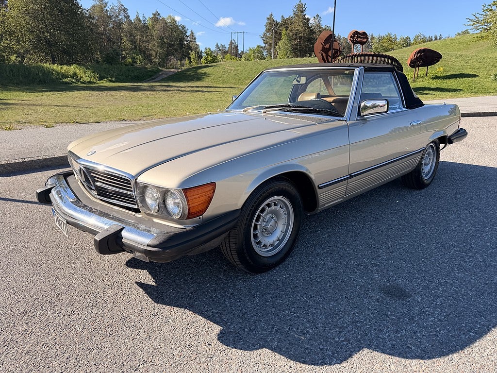 Mercedes-Benz SL 1981 - bild 1 av 10