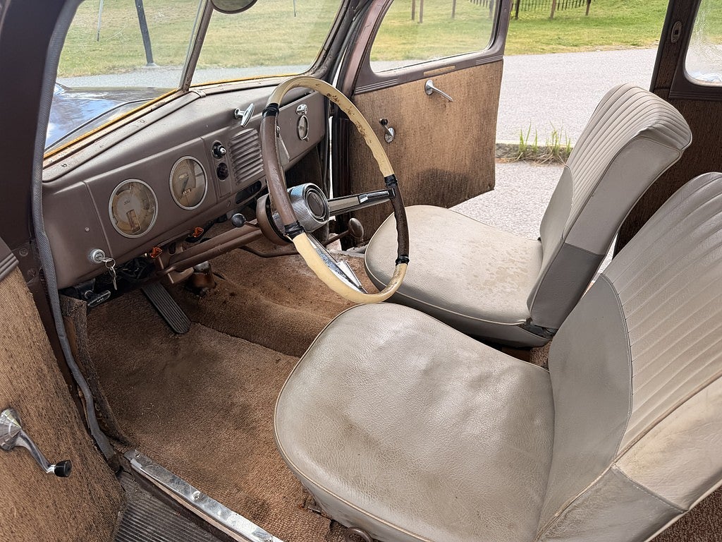 Ford Super Deluxe 1939 - miniatyr 6