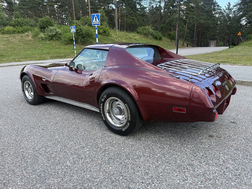 Chevrolet Corvette 1977 - miniatyr 2