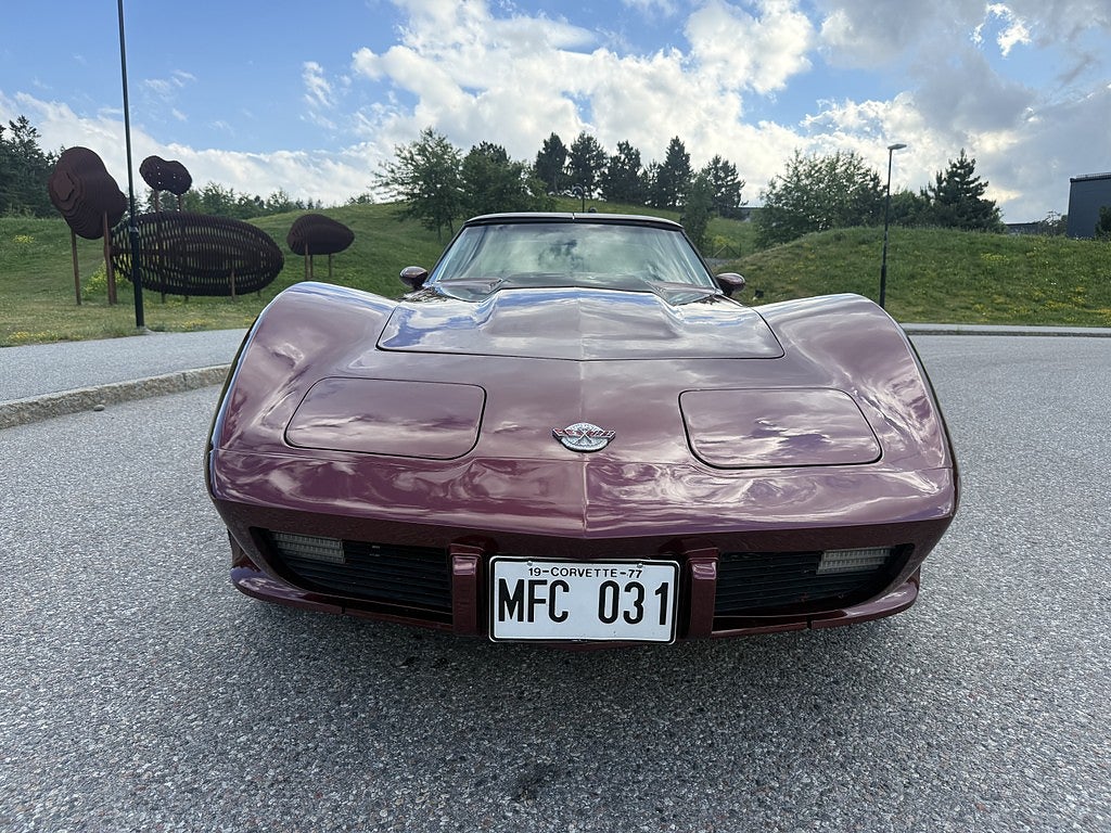 Chevrolet Corvette 1977 - miniatyr 4