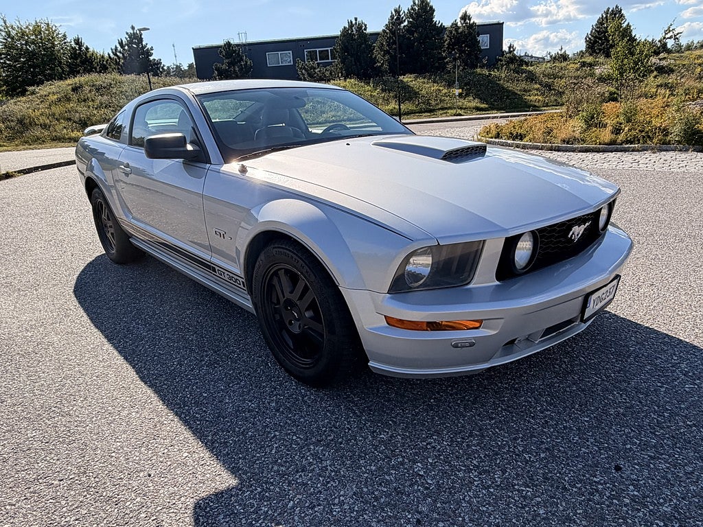Ford Mustang 2007 - miniatyr 5