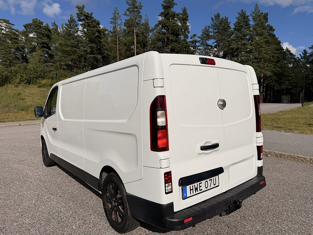 Renault Trafic 2019 - miniatyr 3