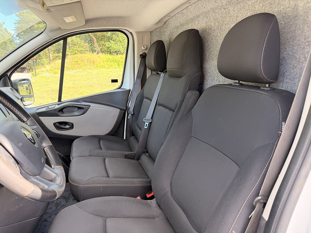 Renault Trafic 2019 - miniatyr 9
