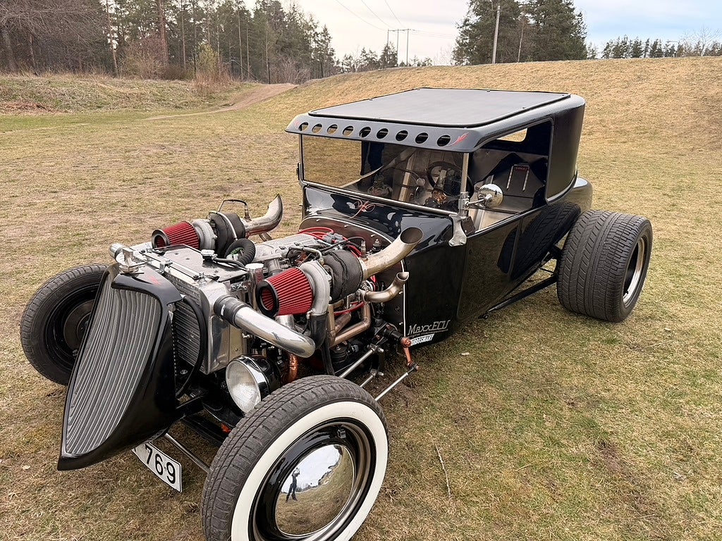 Ford Model T 1923 - bild 1 av 17
