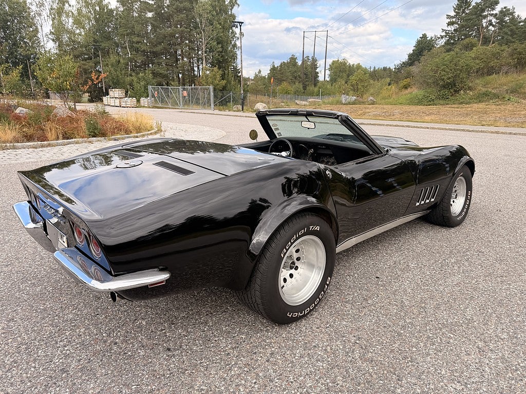 Chevrolet Corvette 1968 - miniatyr 6