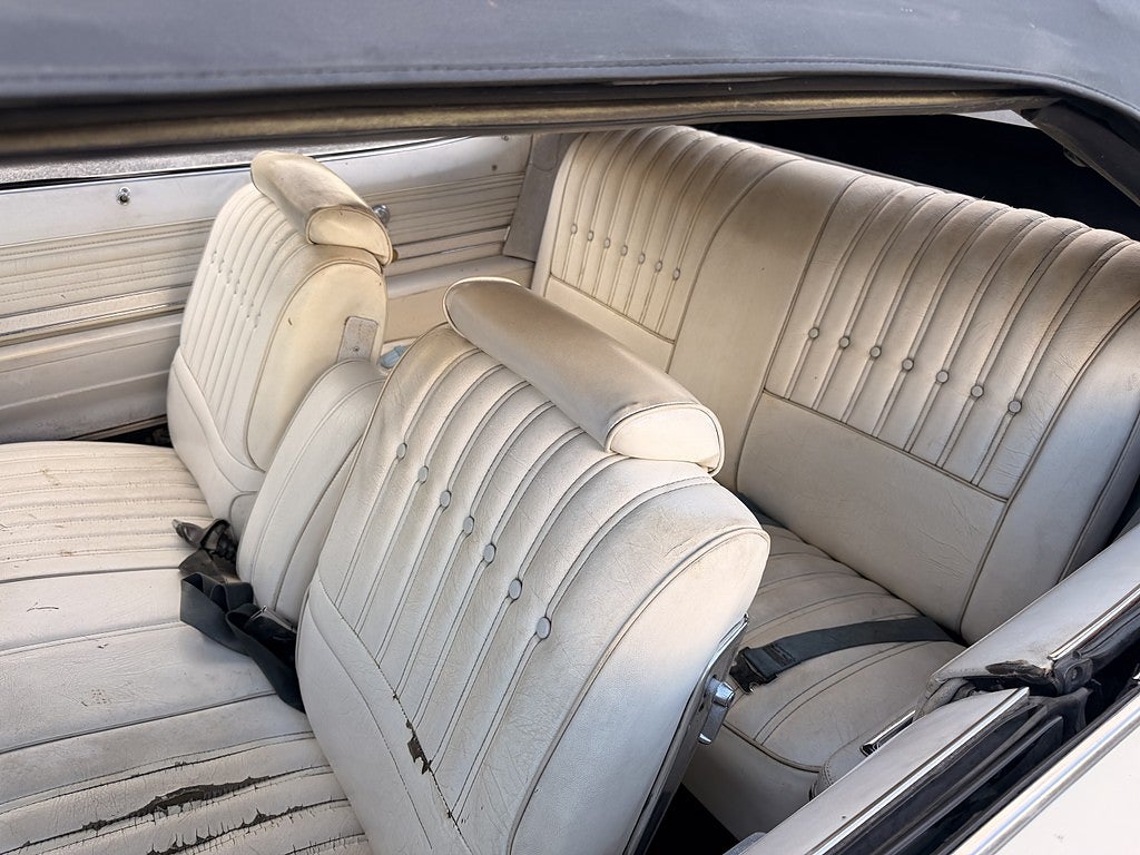 Oldsmobile Delta 1974 - miniatyr 11
