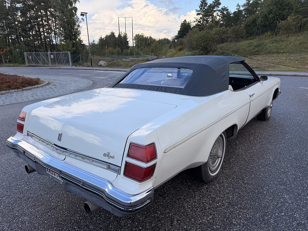 Oldsmobile Delta 1974 - miniatyr 5