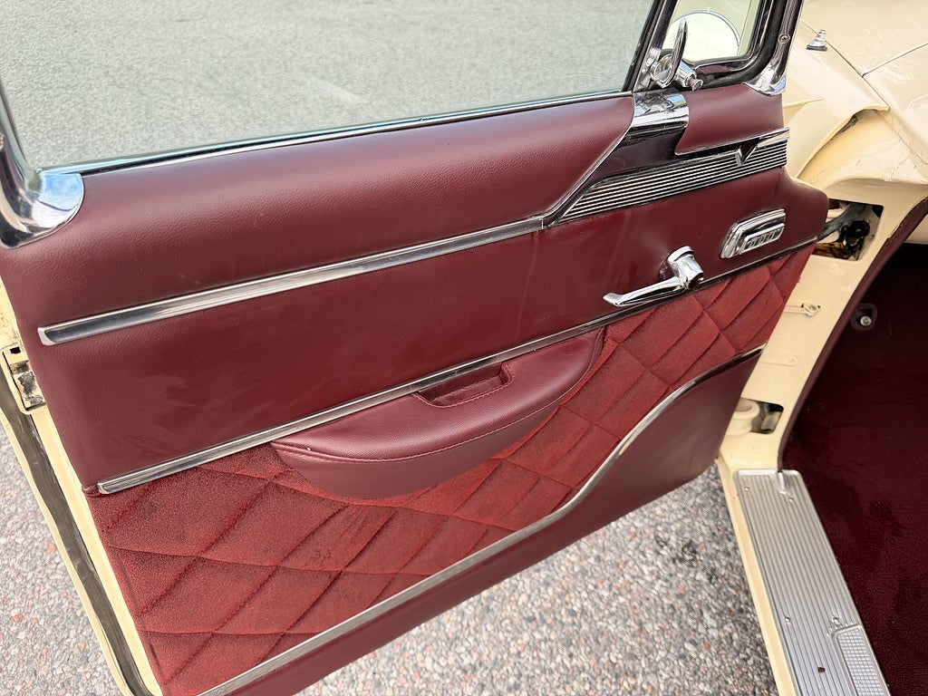 Chrysler New Yorker 1956 - miniatyr 16