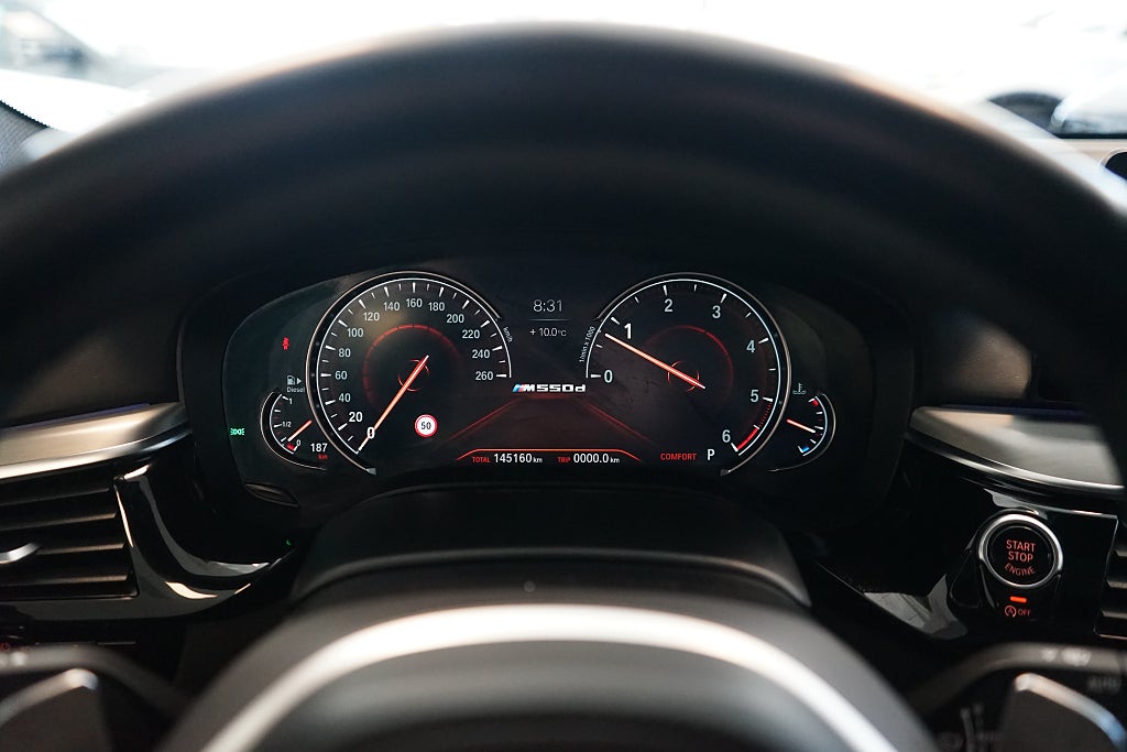 BMW M550 2018 - miniatyr 8