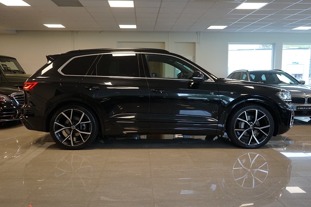 Volkswagen Touareg 2024 - miniatyr 3