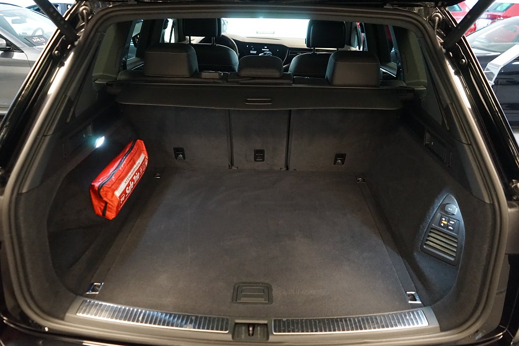 Volkswagen Touareg 2024 - miniatyr 25