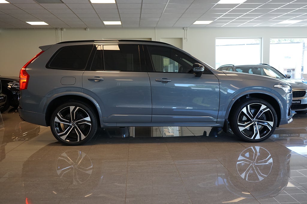 Volvo XC90 2022 - miniatyr 3