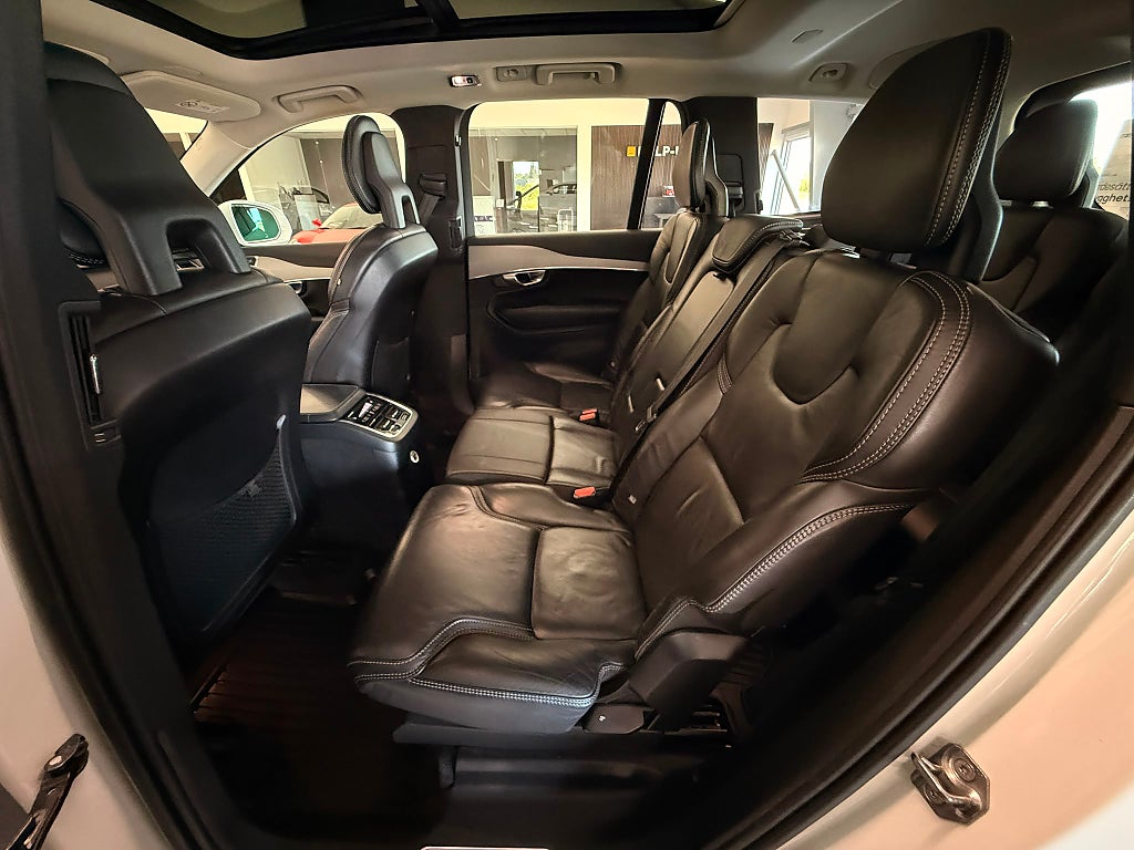 Volvo XC90 2017 - miniatyr 17